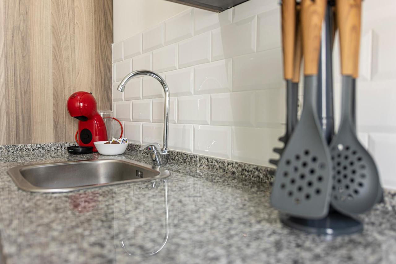 Top & Chic Albarizuela Suites - Apartamentos Jerez 赫雷斯 外观 照片