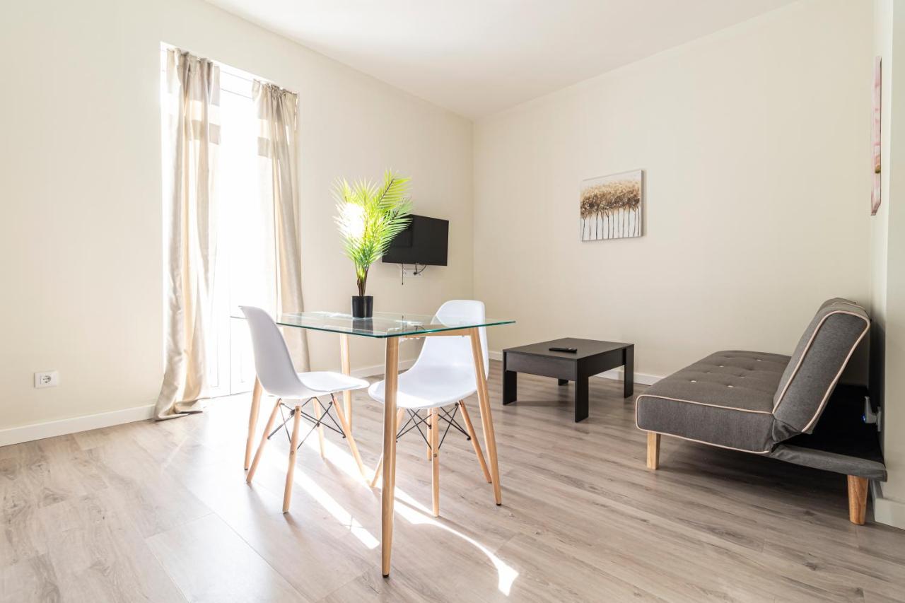 Top & Chic Albarizuela Suites - Apartamentos Jerez 赫雷斯 外观 照片